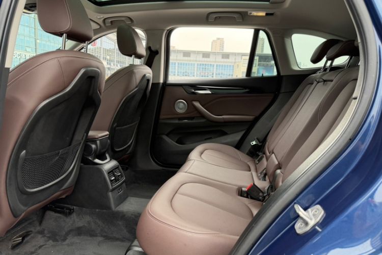 Used BMW X1 2022 sDrive25Li Leading Model Interior 6