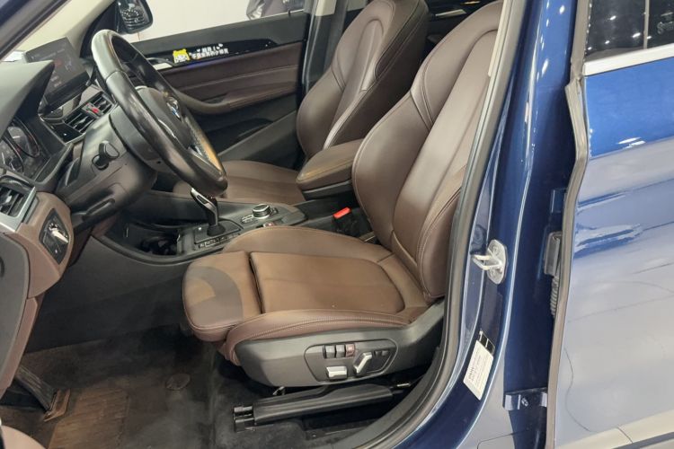 Used BMW X1 2022 sDrive25Li Leading Model Left Front Seat