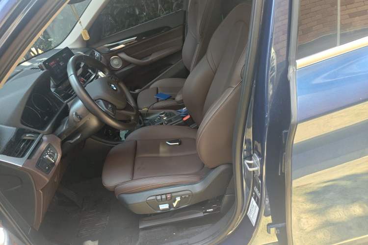 Used BMW X1 2022 sDrive20Li Fashion Model Left Front Seat