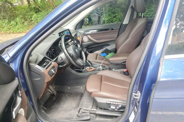 Used BMW X1 2022 sDrive25Li Leading Model Left Front Seat