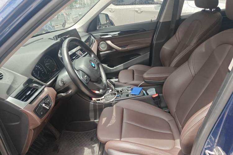Used BMW X1 2022 sDrive20Li Fashion Model Left Front Seat