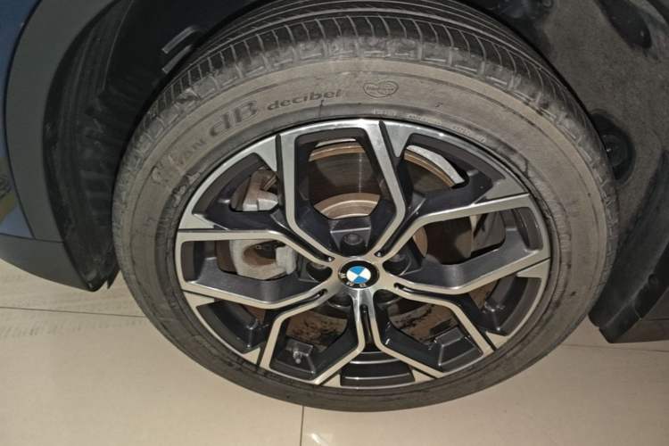 Used BMW X1 2022 sDrive25Li Leading Model Left Front Wheel Hub