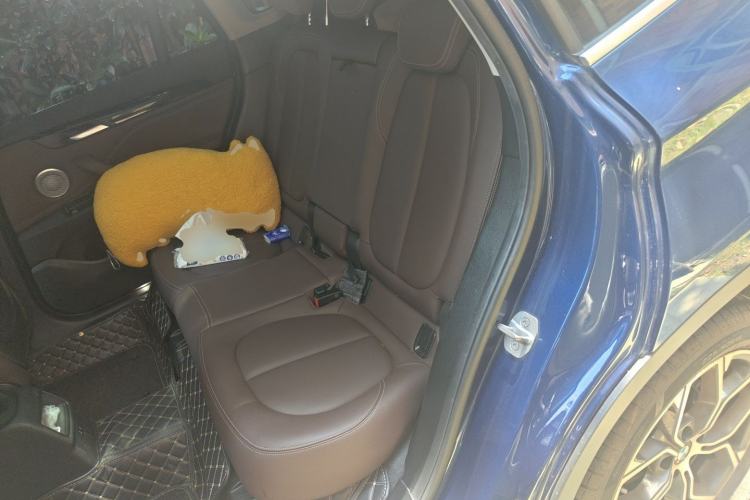 Used BMW X1 2022 sDrive20Li Fashion Model Left Rear Seat