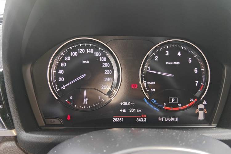 Used BMW X1 2022 sDrive25Li Leading Model Odometer Close Up