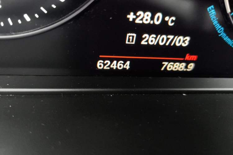 Used BMW X1 2022 sDrive20Li Fashion Model Odometer Close Up
