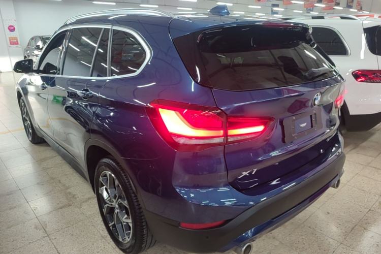 Used BMW X1 2022 sDrive25Li Leading Model Rear Left 45 Deg