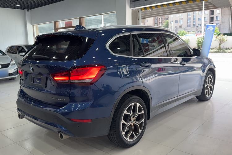 Used BMW X1 2022 sDrive25Li Leading Model Rear Right 45 Deg