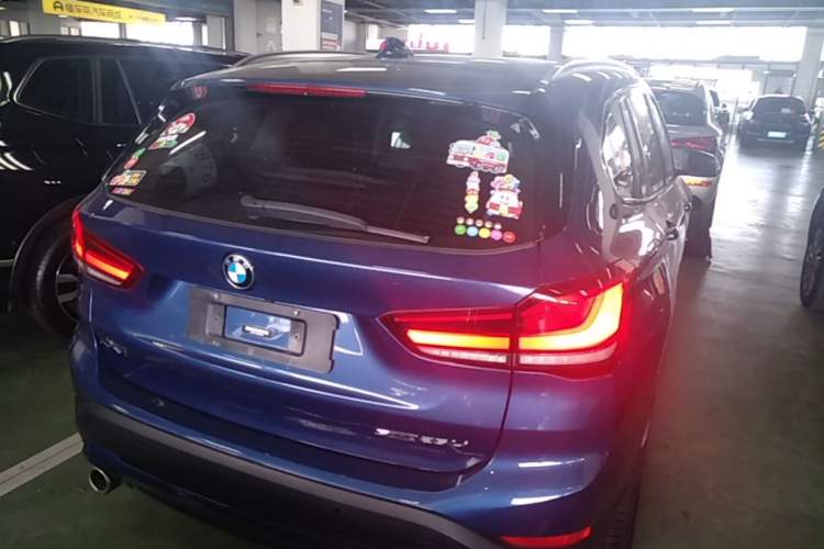 Used BMW X1 2022 sDrive25Li Leading Model Rear Right 45 Deg