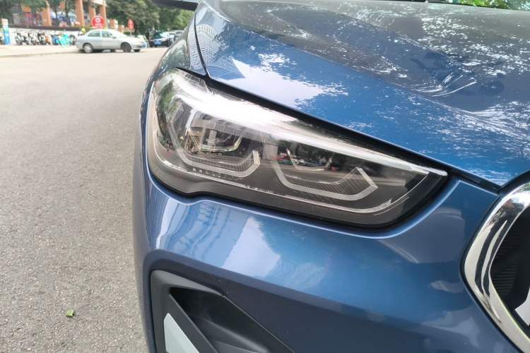 Used BMW X1 2022 sDrive20Li Luxury Model Right Front Headlight