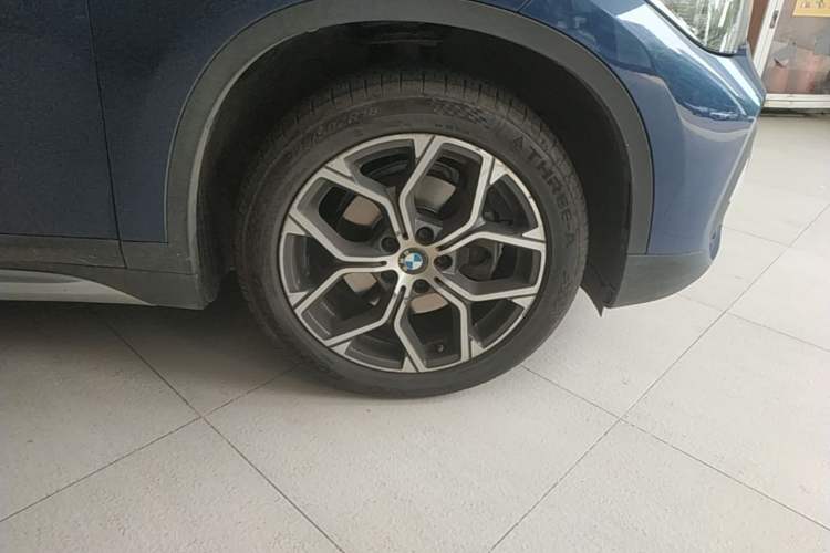 Used BMW X1 2022 sDrive20Li Luxury Model Right Front Wheel Hub
