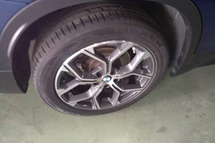 Used BMW X1 2022 sDrive25Li Leading Model Right Rear Wheel Hub