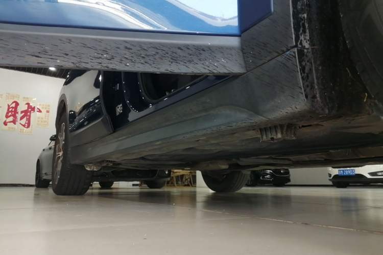 Used BMW X1 2022 sDrive25Li Leading Model Right Side Sill