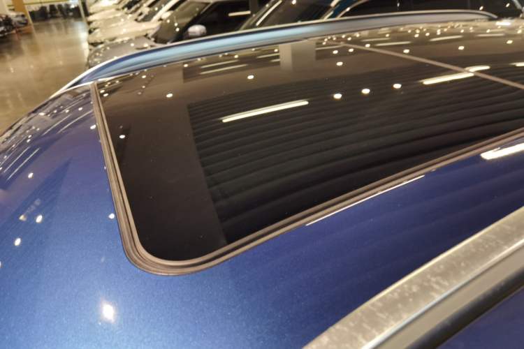 Used BMW X1 2022 sDrive25Li Leading Model Roof