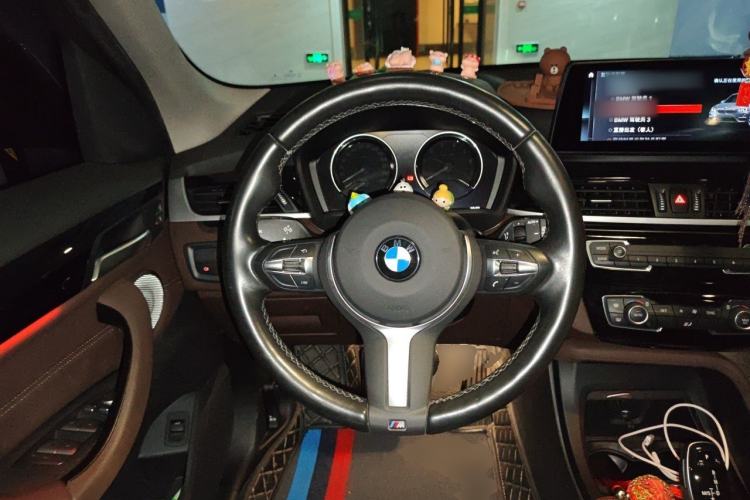 Used BMW X1 2022 sDrive25Li Leading Model Steering Wheel
