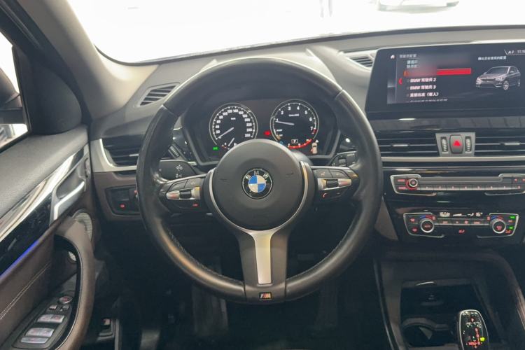 Used BMW X1 2022 sDrive25Li Leading Model Steering Wheel