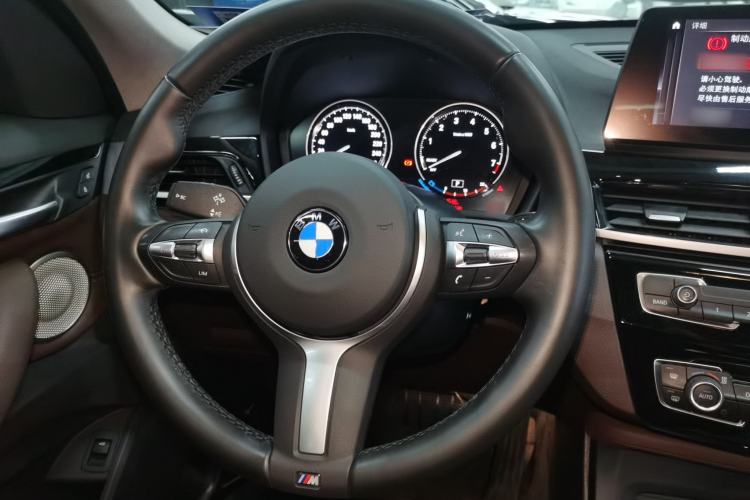 Used BMW X1 2022 sDrive25Li Leading Model Steering Wheel