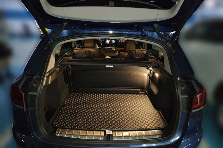 Used BMW X1 2022 sDrive25Li Leading Model Trunk