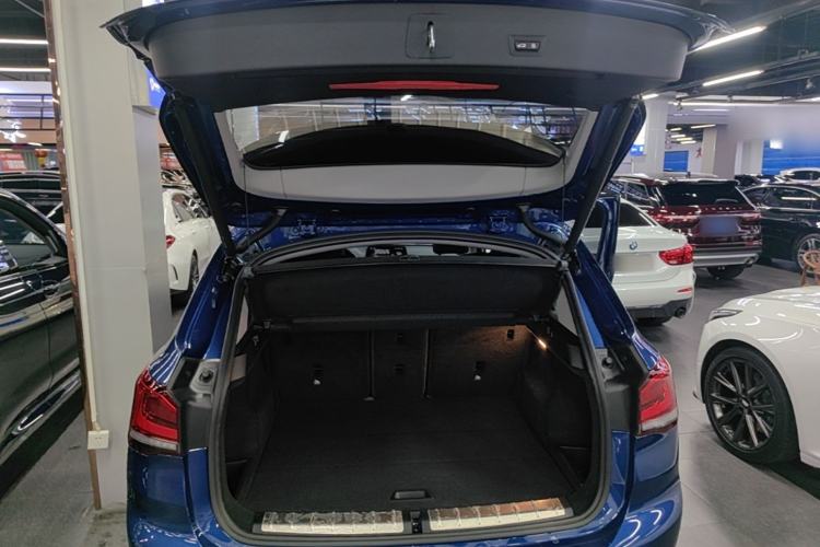 Used BMW X1 2022 sDrive25Li Leading Model Trunk