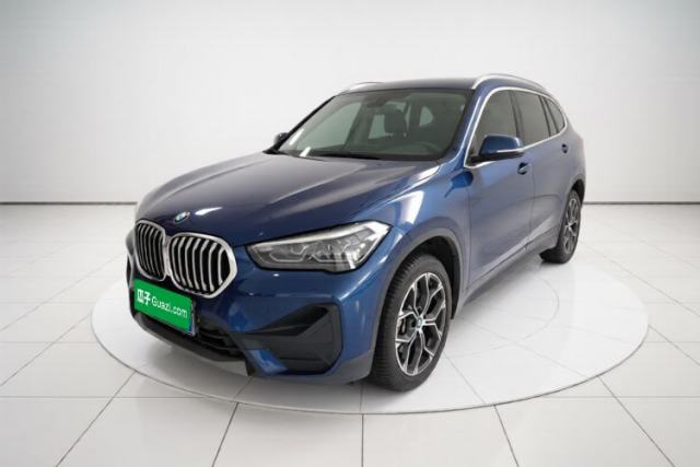 BMW X1 2022 sDrive25Li Leading Model с пробегом