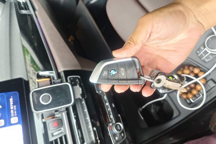 Used BMW X1 2022 sDrive25Li Leading Model Vehicle Key