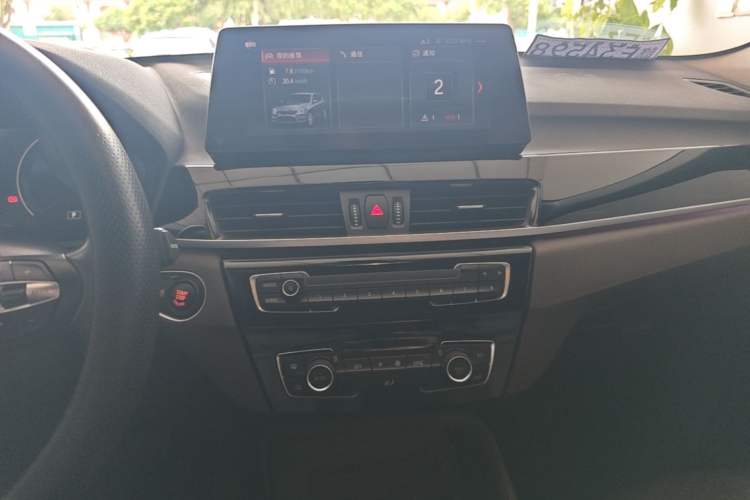 Used BMW X1 2022 sDrive25Li Leading Model Audio And AC Panel