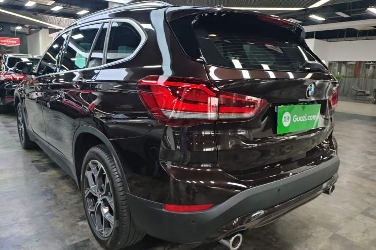 Used BMW X1 2022 sDrive25Li Leading Model Rear Left 45 Deg