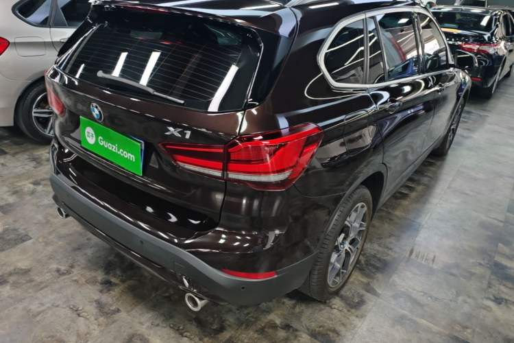 Used BMW X1 2022 sDrive25Li Leading Model Rear Right 45 Deg