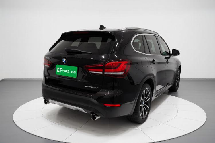 Used BMW X1 2022 sDrive20Li Fashion Model Rear Right 45 Deg