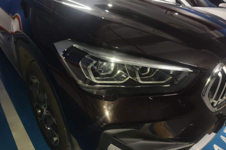 Used BMW X1 2022 sDrive20Li Fashion Model Right Front Headlight