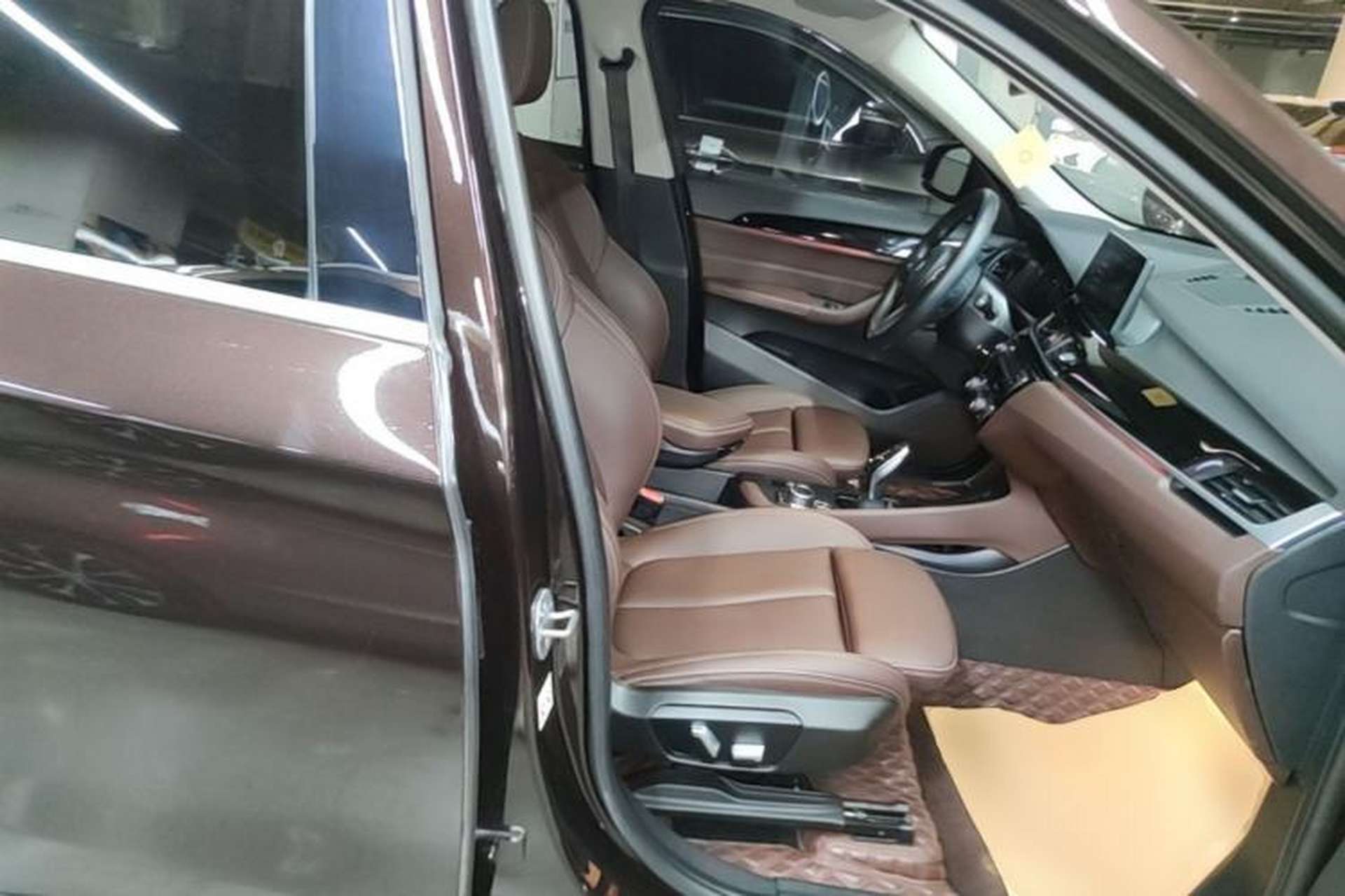 Used BMW X1 2022 sDrive25Li Leading Model Right Front Seat