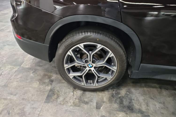Used BMW X1 2022 sDrive25Li Leading Model Right Rear Wheel Hub
