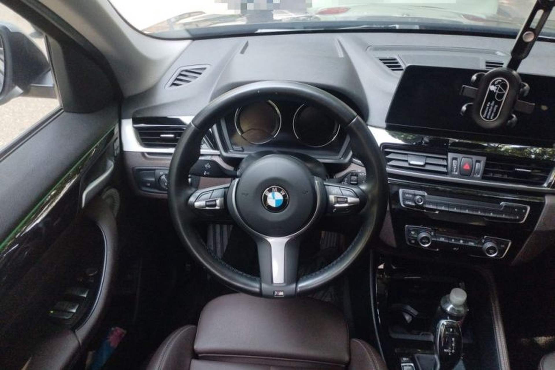Used BMW X1 2022 sDrive20Li Luxury Model Steering Wheel