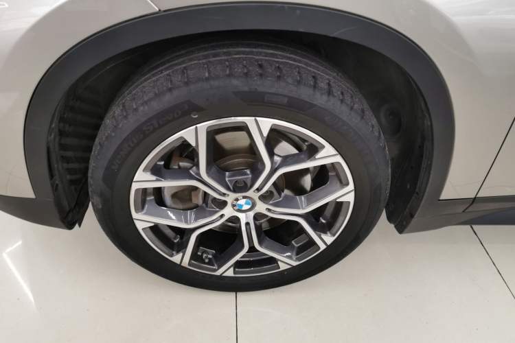 Used BMW X1 2022 sDrive25Li Leading Model Exterior 7