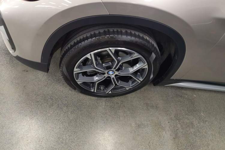 Used BMW X1 2022 sDrive20Li Luxury Model Left Front Wheel Hub