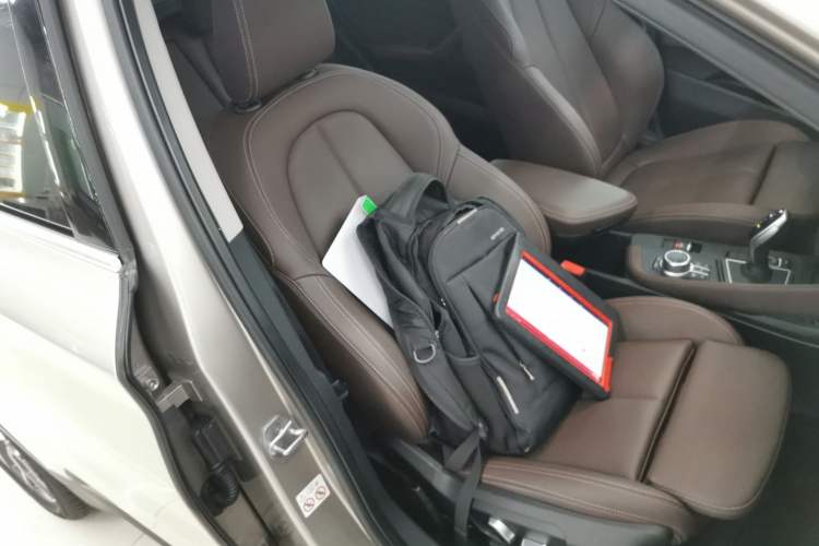 Used BMW X1 2022 sDrive25Li Leading Model Right Front Seat