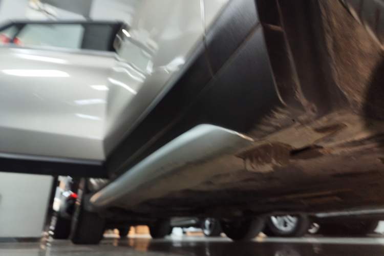 Used BMW X1 2022 sDrive20Li Luxury Model Right Side Sill
