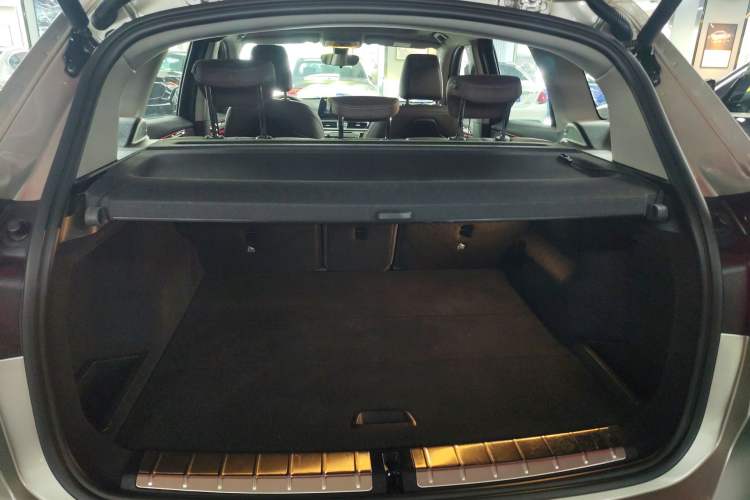 Used BMW X1 2022 sDrive20Li Luxury Model Trunk