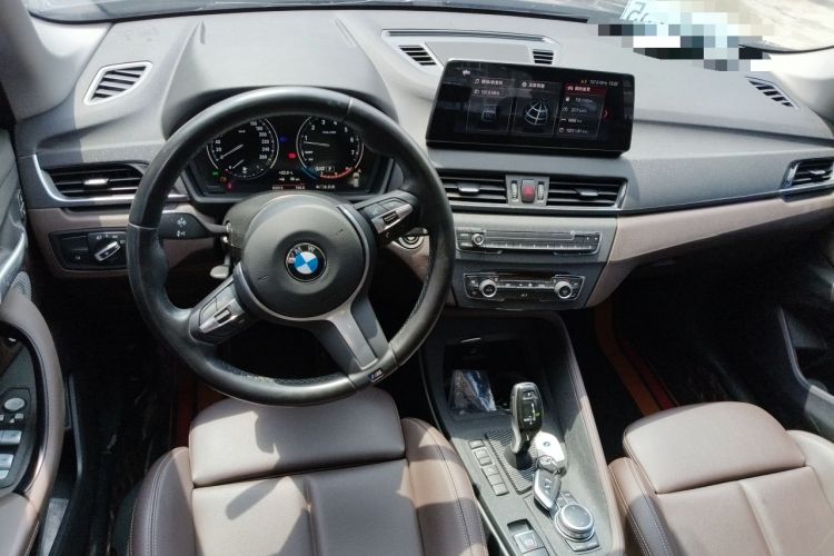Used BMW X1 2022 sDrive25Li Leading Model Center Console