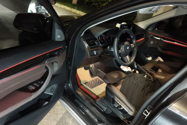 Used BMW X1 2022 Updated xDrive25Li Premium Edition Driver Seat