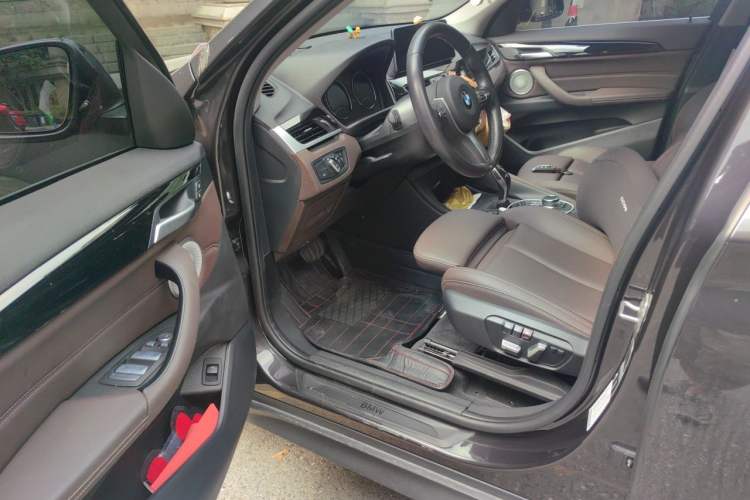 Used BMW X1 2022 sDrive25Li Leading Model Driver Seat