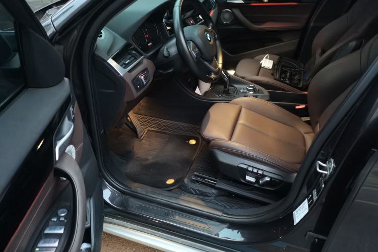 Used BMW X1 2022 sDrive20Li Fashion Model Driver Seat
