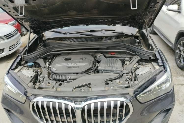 Used BMW X1 2022 sDrive25Li Leading Model Engine Bay