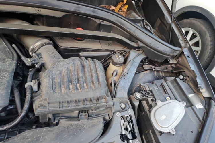 Used BMW X1 2022 sDrive20Li Fashion Model Engine Bay Left