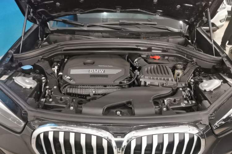 Used BMW X1 2022 sDrive25Li Leading Model Engine Bay