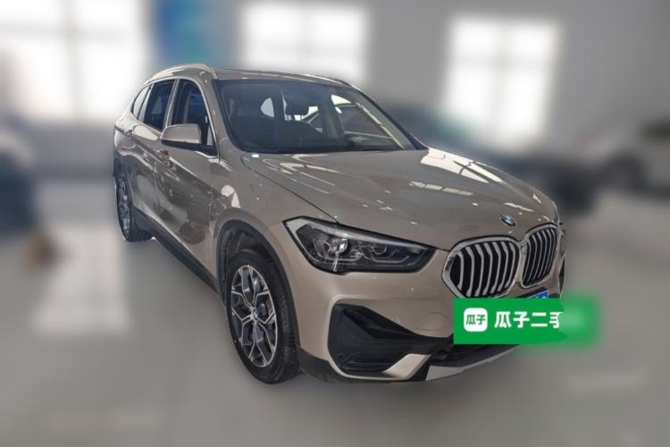 Used BMW X1 2022 sDrive25Li Leading Model Front Right 45 Deg
