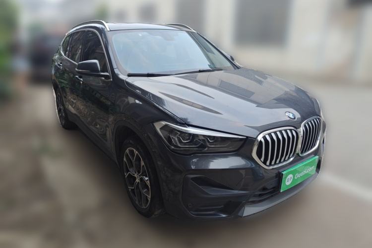 Used BMW X1 2022 sDrive25Li Leading Model Front Right 45 Deg