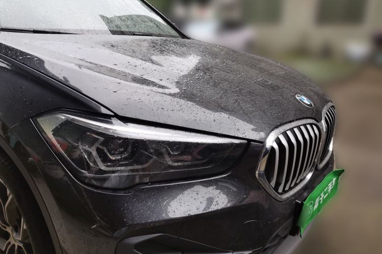 Used BMW X1 2022 sDrive25Li Leading Model Front Right 45 Deg