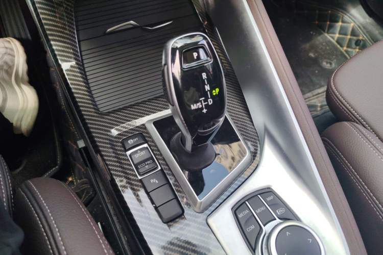 Used BMW X1 2022 sDrive25Li Leading Model Gear Lever