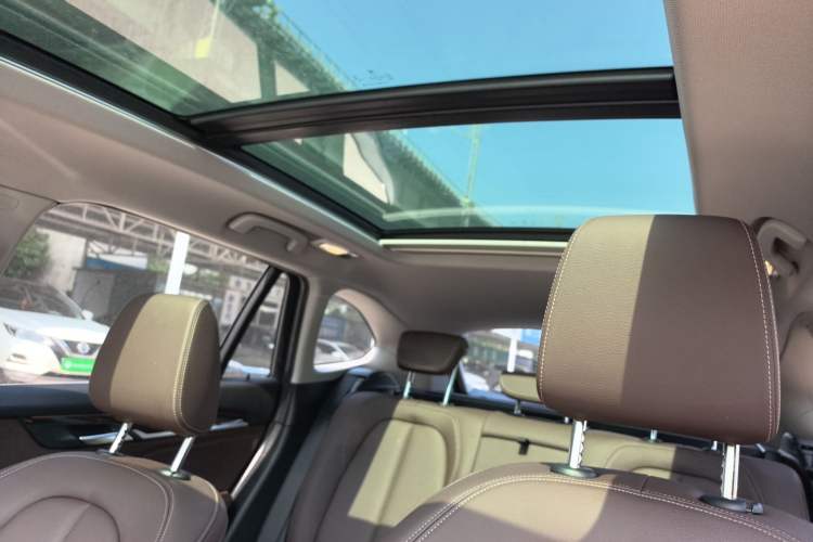 Used BMW X1 2022 xDrive25Li Luxury Model Headliner