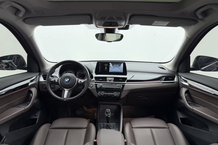 Used BMW X1 2022 sDrive25Li Leading Model Interior 1